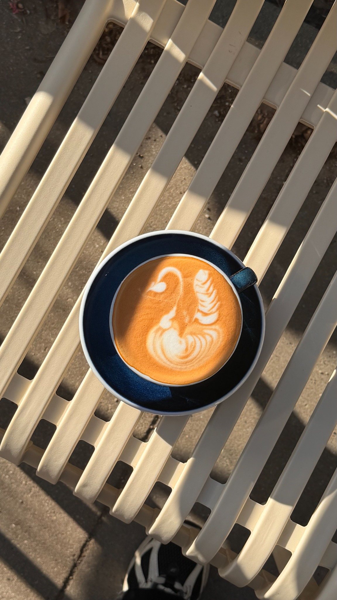 Cappuccino mit Latte Art bei Le Jus in Hamburg-Eppendorf